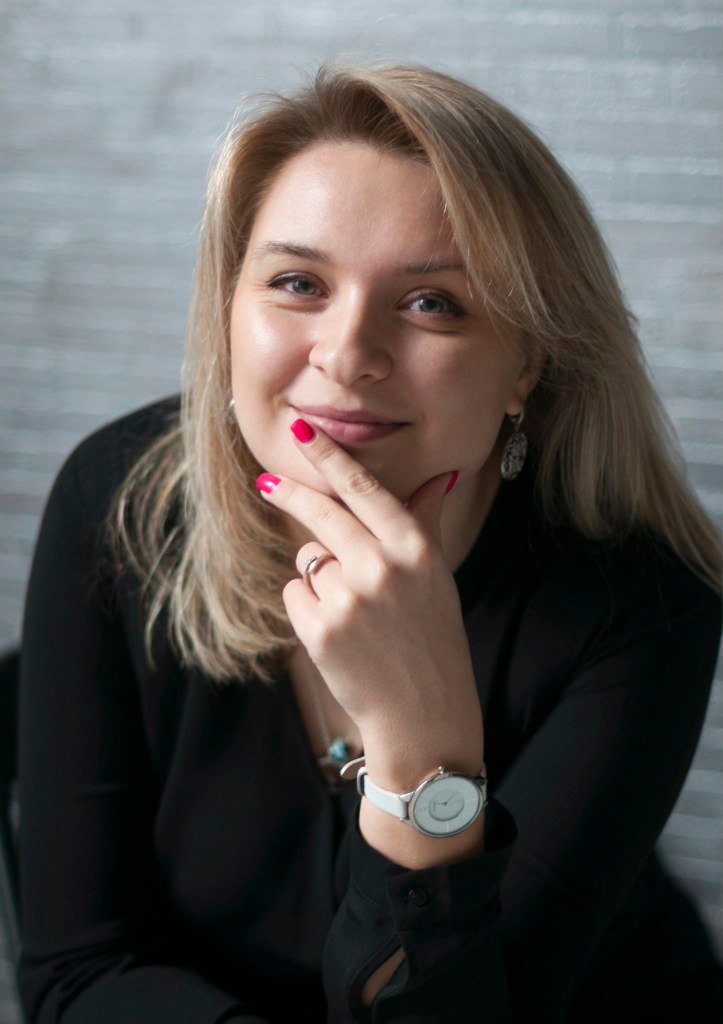 Марина Адамова